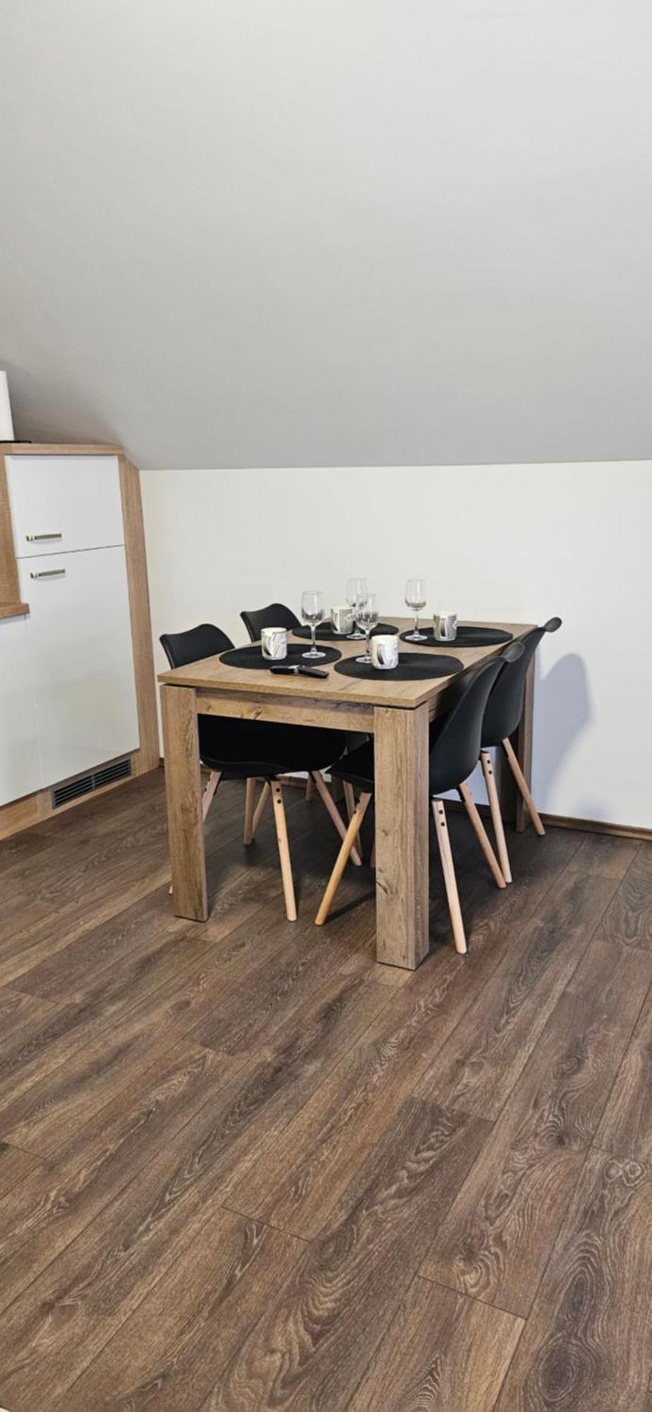 Apartman M&M Duga Resa Esterno foto
