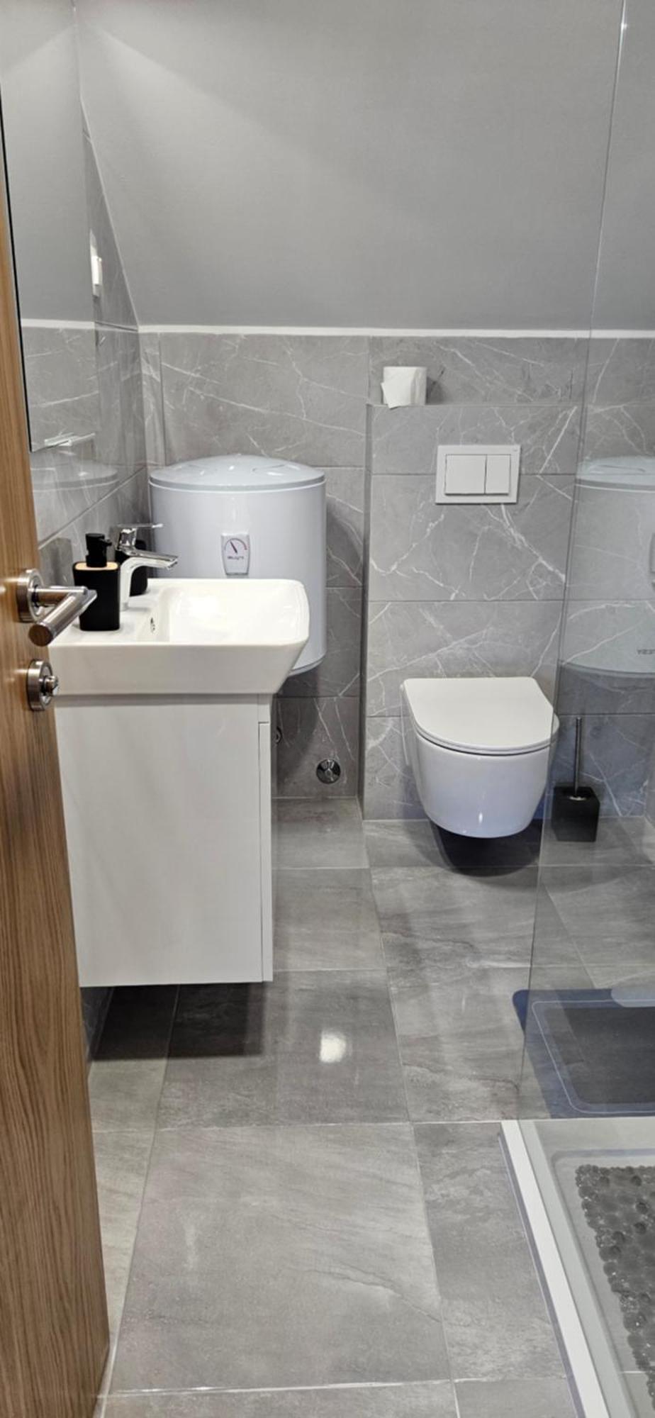 Apartman M&M Duga Resa Esterno foto